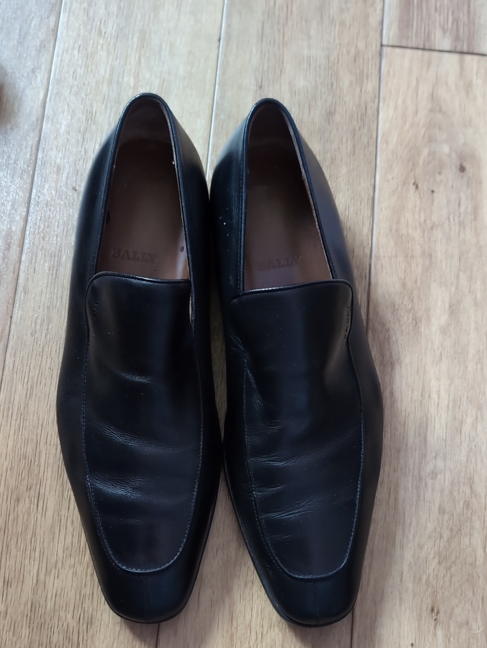 Bally Leather Shoes